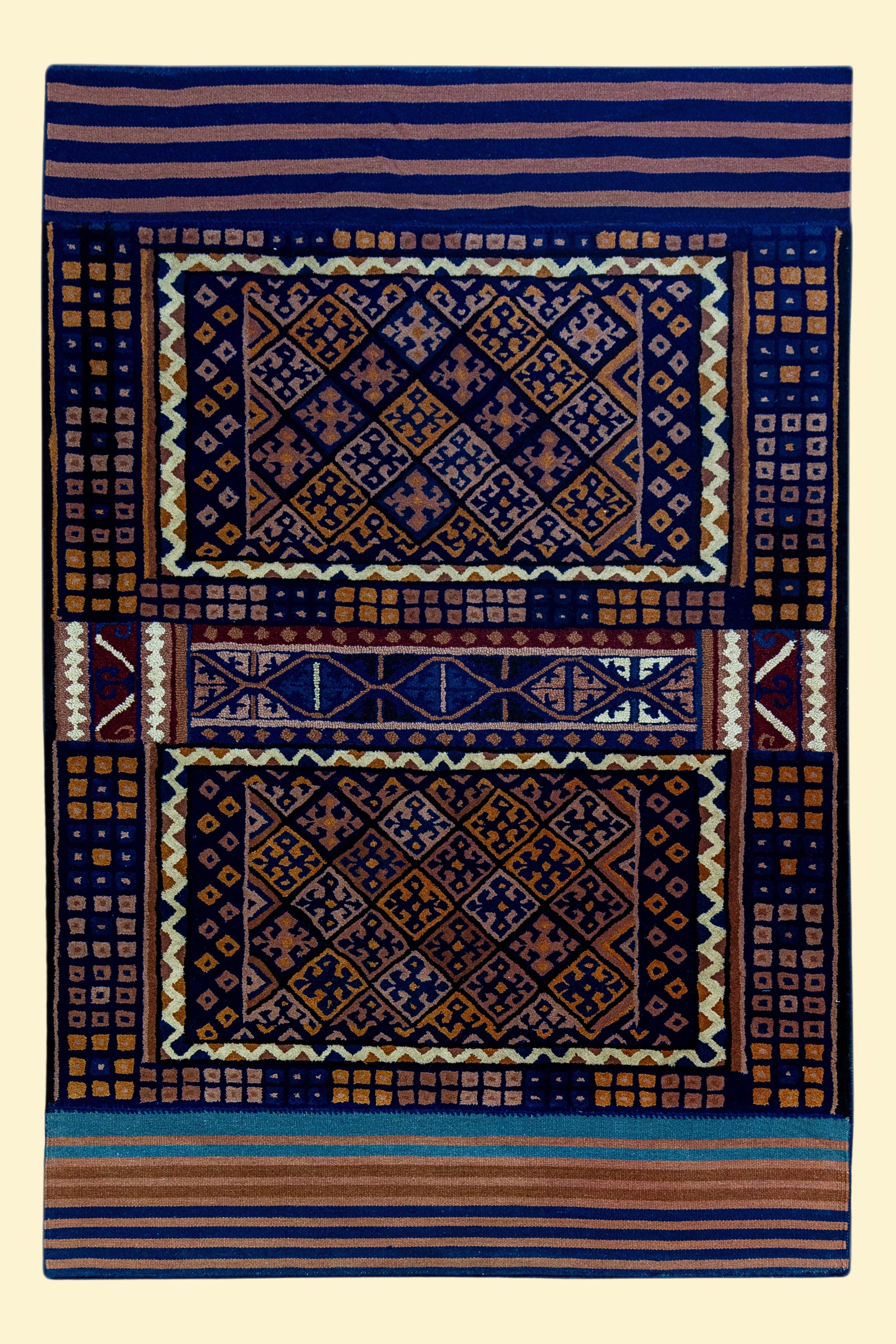 Garnet Dusk | Fusion Weave (Hand-Tufted on Durrie)