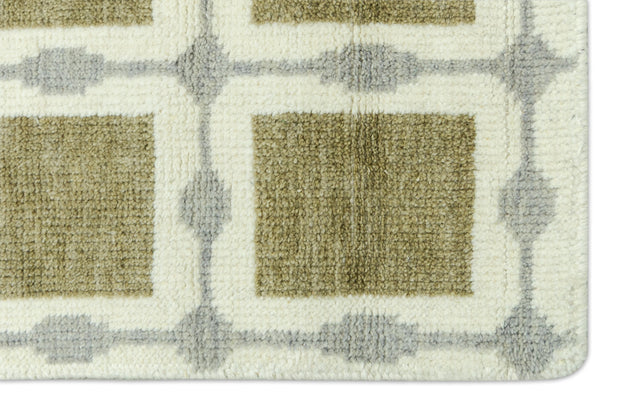 Veridian Grid | Hand-Knotted New Zealand Wool Rug