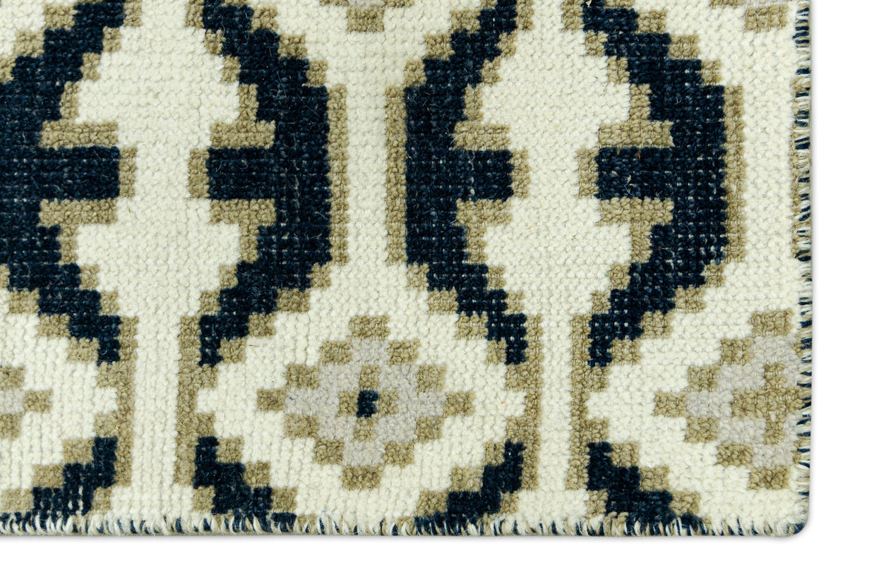 Regal Trellis | Hand-Knotted New Zealand Wool Rug