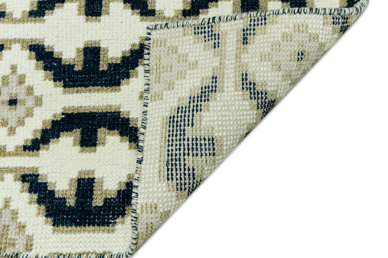 Regal Trellis | Hand-Knotted New Zealand Wool Rug