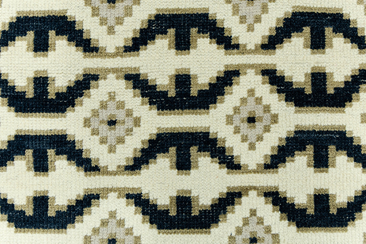 Regal Trellis | Hand-Knotted New Zealand Wool Rug